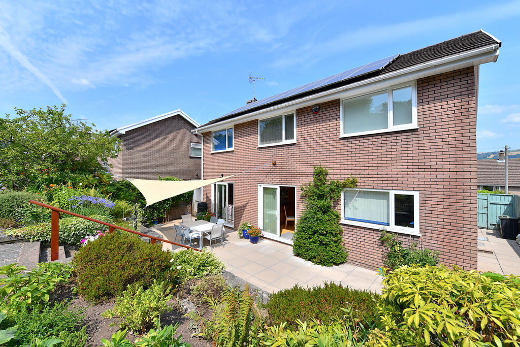 Rear Elevation- click for photo gallery